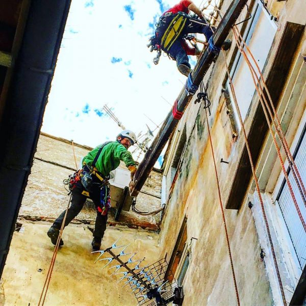 DEMONTAGE TOITURE 04