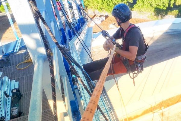 STADE BARRIERE PEINTURE 13